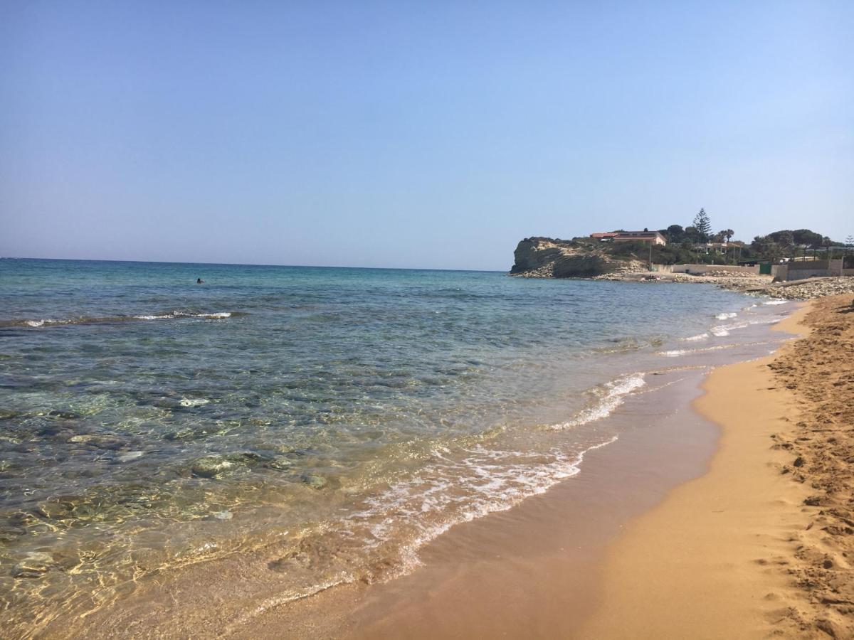 Villa Del Falso Pepe Avola Εξωτερικό φωτογραφία
