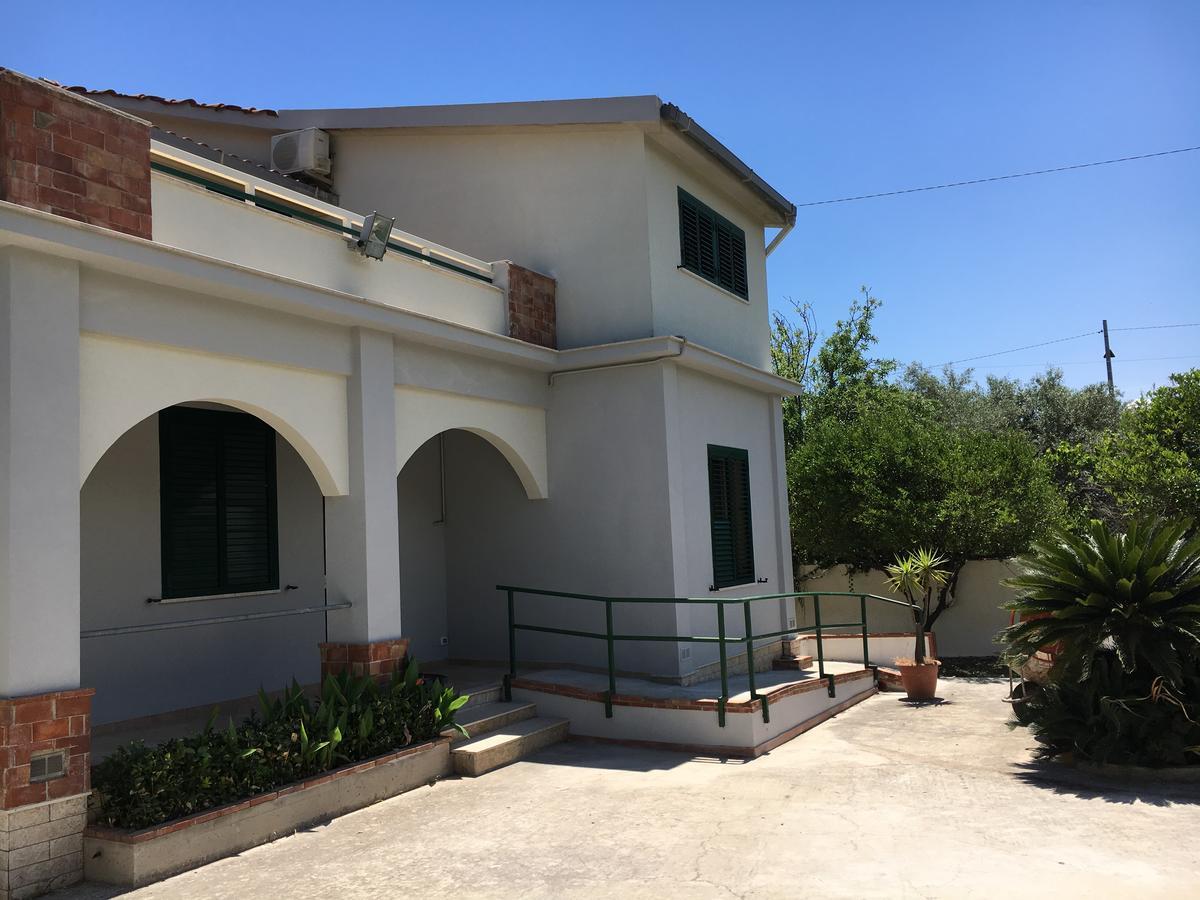 Villa Del Falso Pepe Avola Εξωτερικό φωτογραφία
