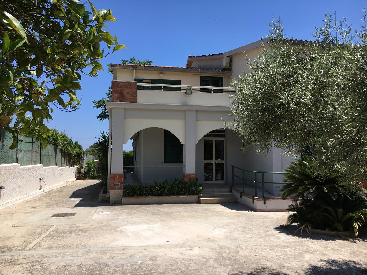 Villa Del Falso Pepe Avola Εξωτερικό φωτογραφία
